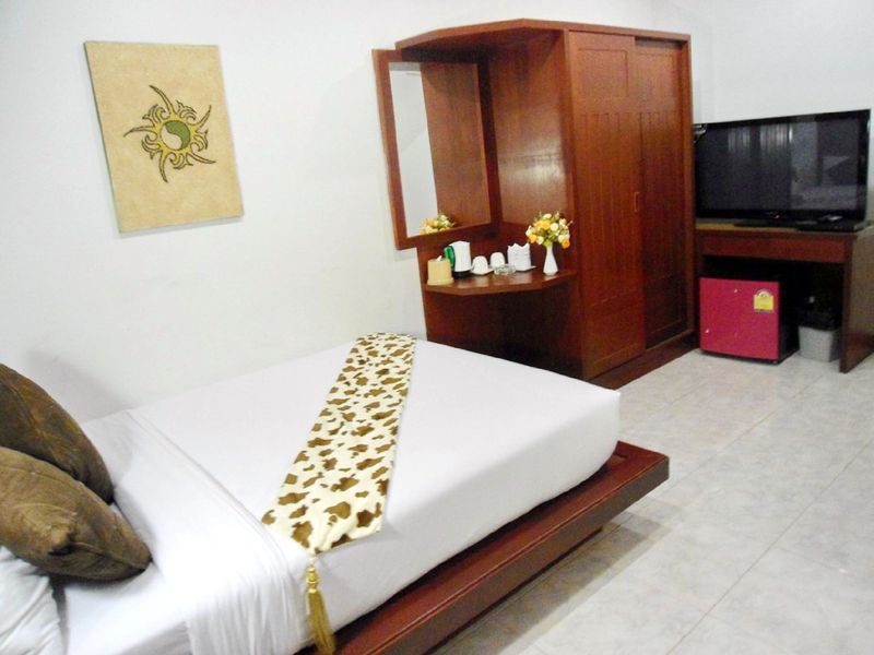 Forest Patong Hotel Dış mekan fotoğraf