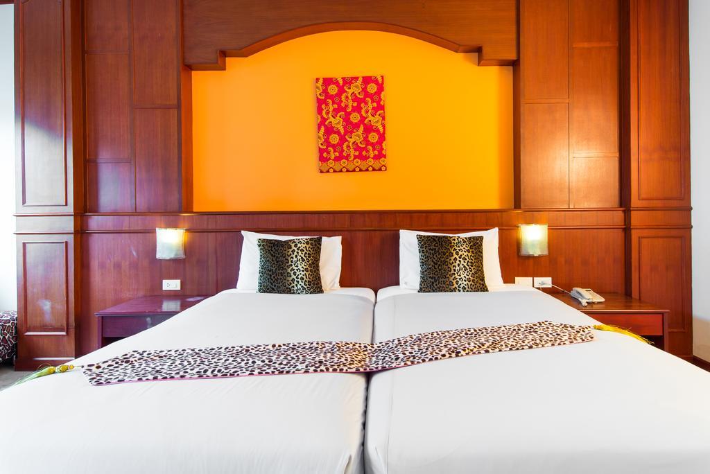Forest Patong Hotel Dış mekan fotoğraf